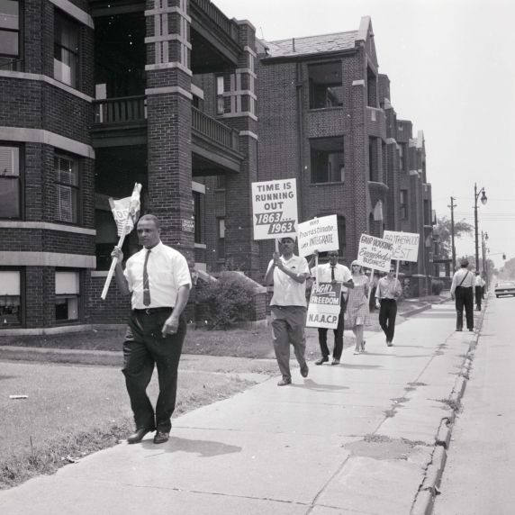 (DN_1119) NAACP, Pickets, Housing Discrimination, Detroit, 1963